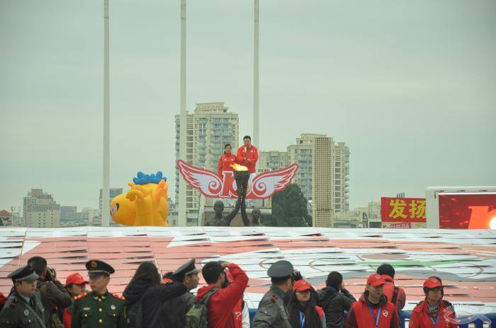 快乐出发，永不止步——2012年厦门国际马拉松